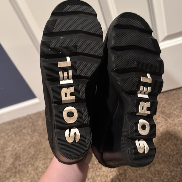 Sorel Joan of Artic Wedge Booties - Black Leather 9.5 - Picture 6 of 6